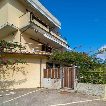 Il Porto Casa Leo Porto Azzurro