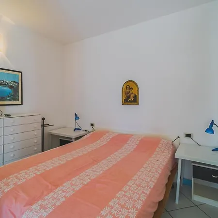 Il Porto Casa Leo